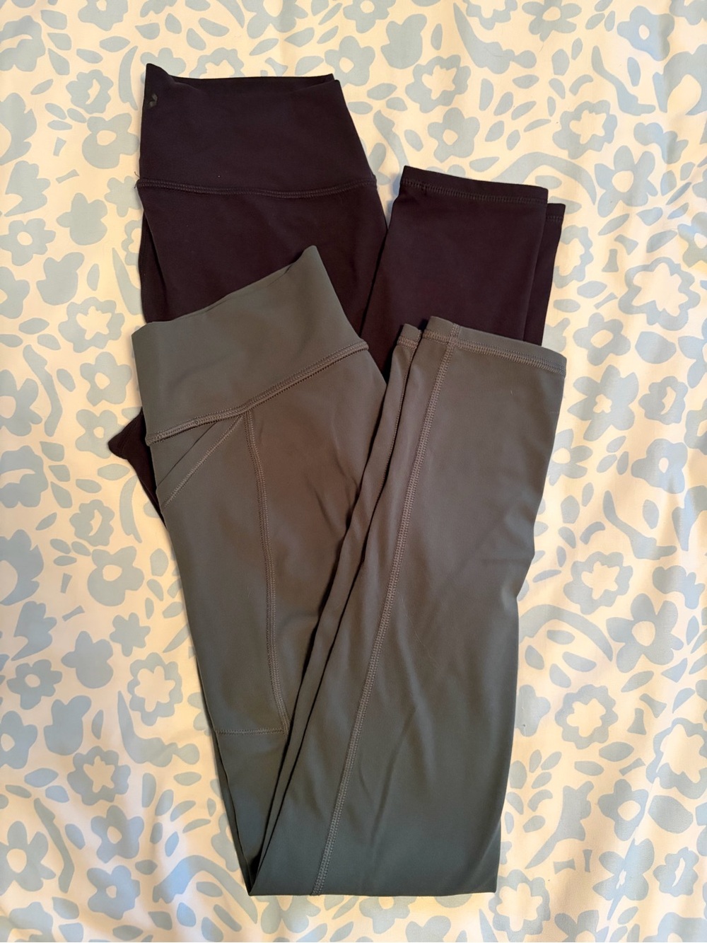 all in motion Girls' Black and Olive Performance Leggings